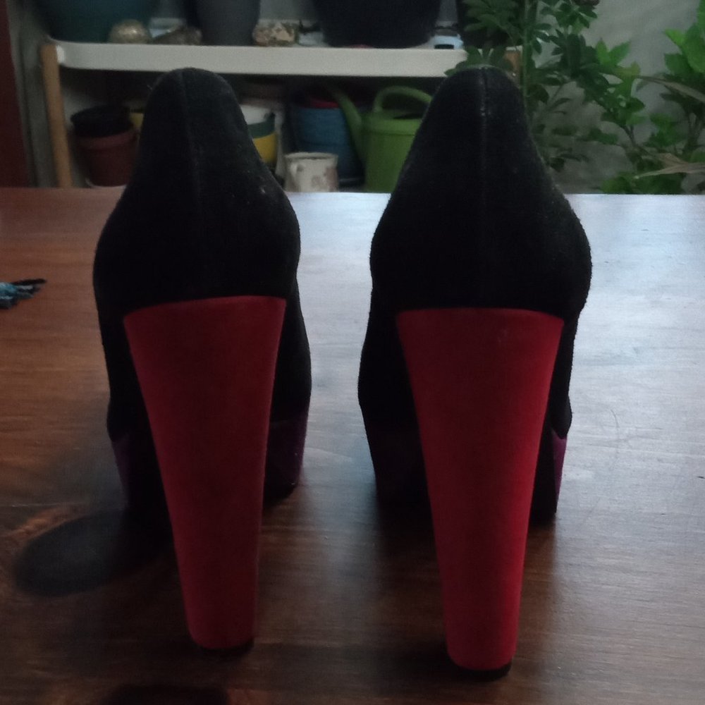 Guess Suede Color-block Platform Heels - Picture 4 of 5